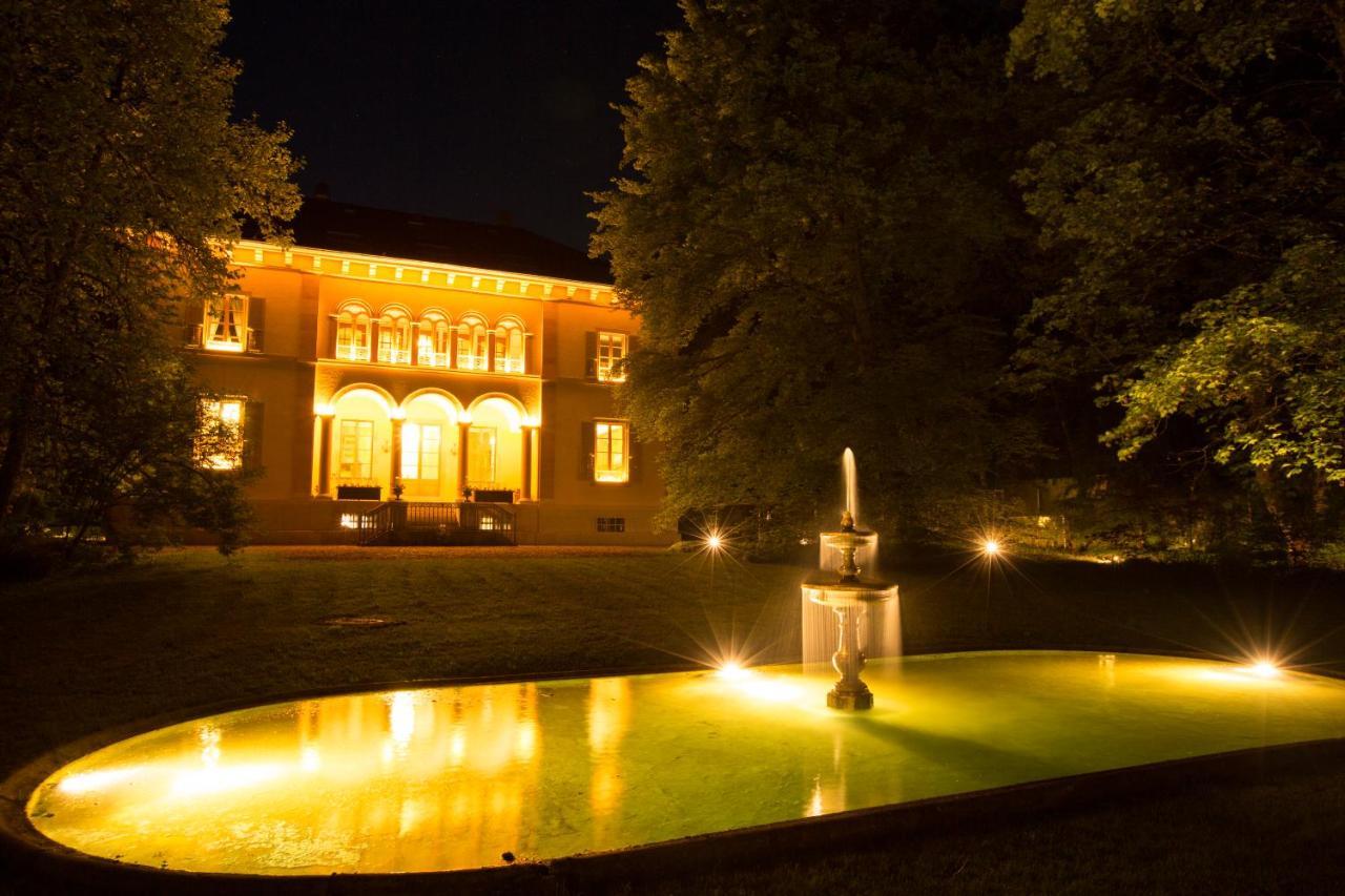 Maison Suchard, Tradition & Elegance In The Jura Couvet Luaran gambar